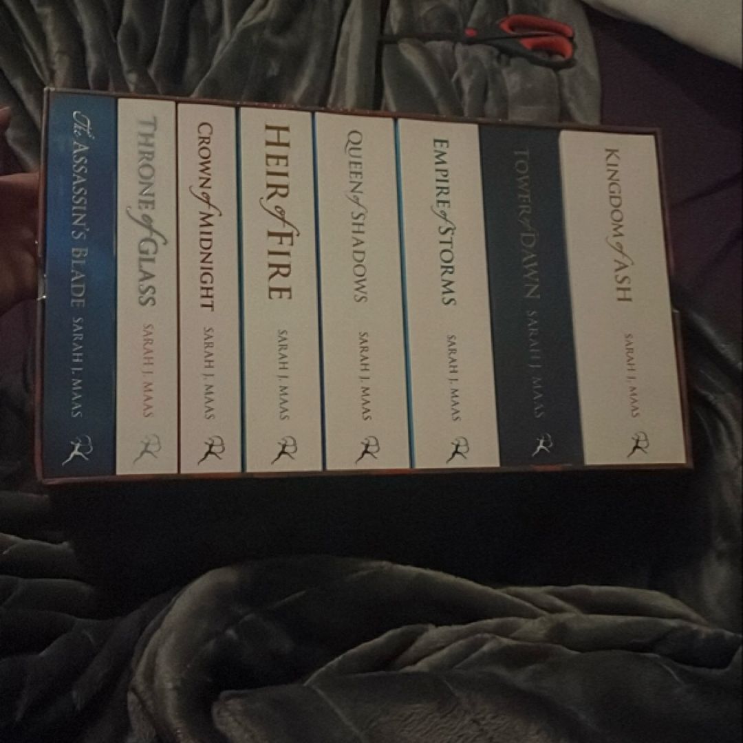 Throne of Glass Box Set OOP