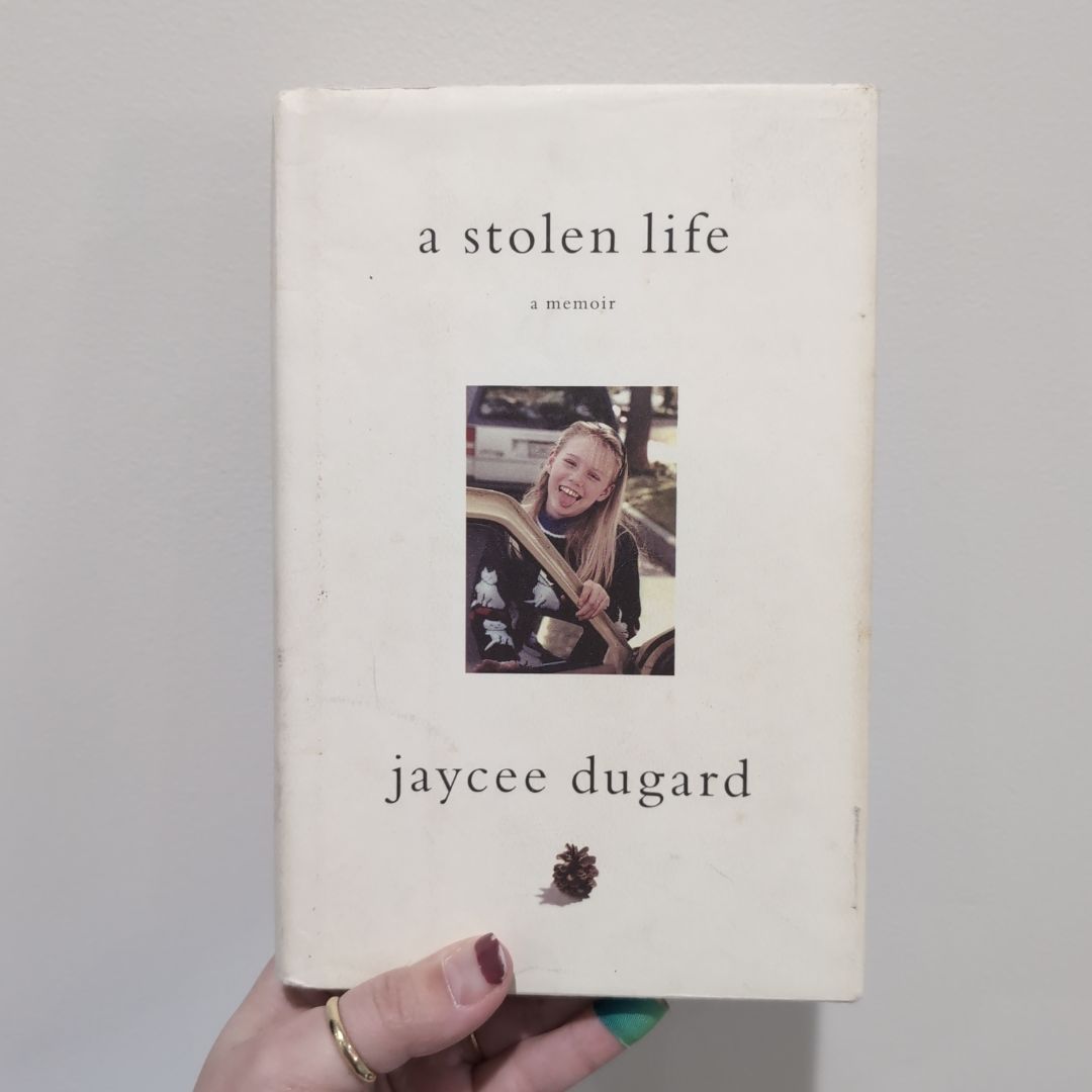 A Stolen Life by Jaycee Dugard, Paperback | Pangobooks