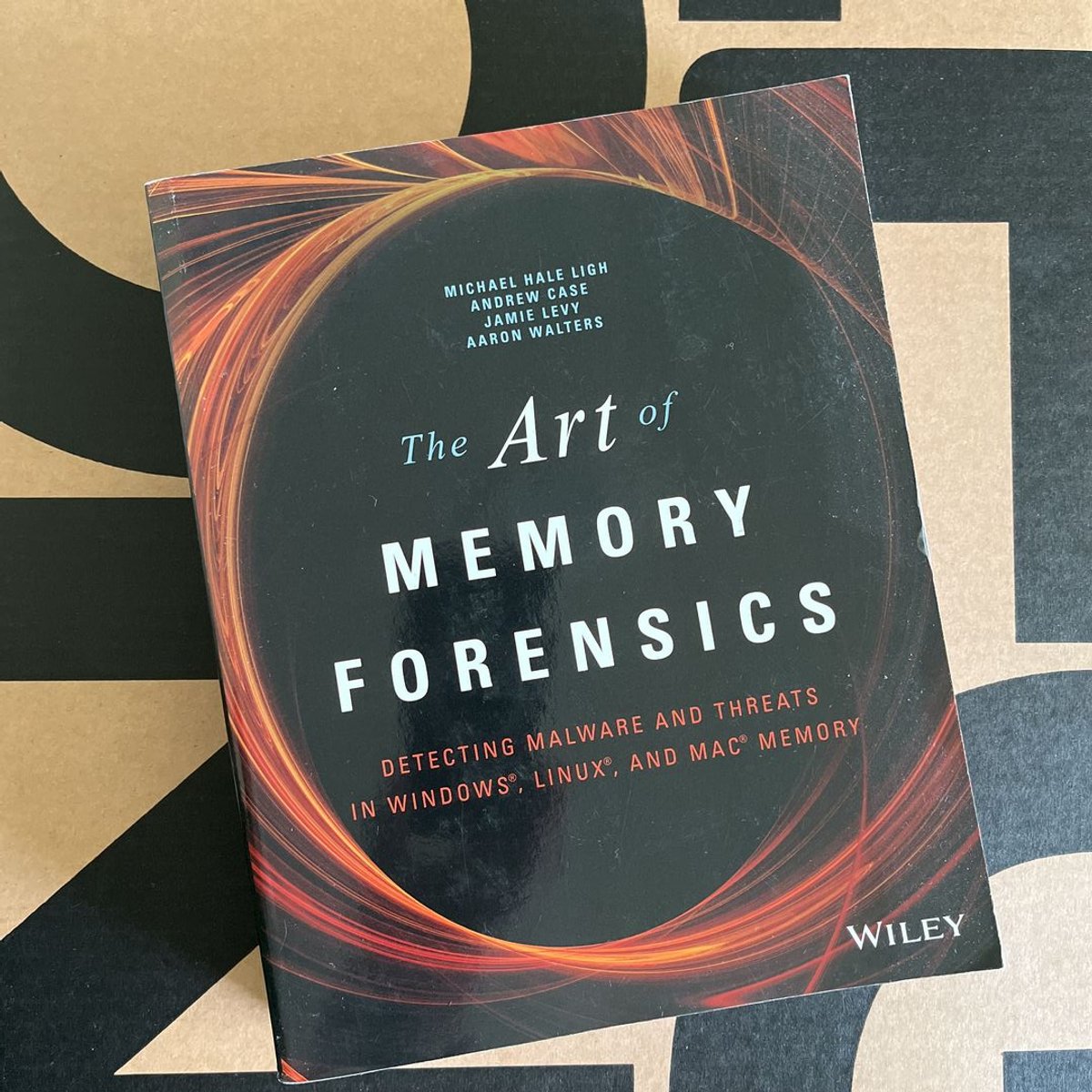 The Art of Memory Forensics by Michael Hale Ligh, Andrew Case