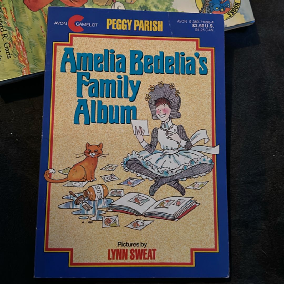 Amelia Bedelia's Family Album