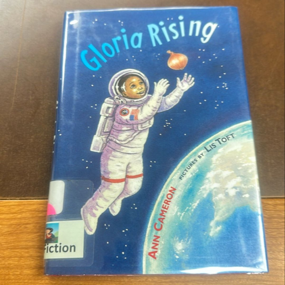 Gloria Rising by Ann Cameron