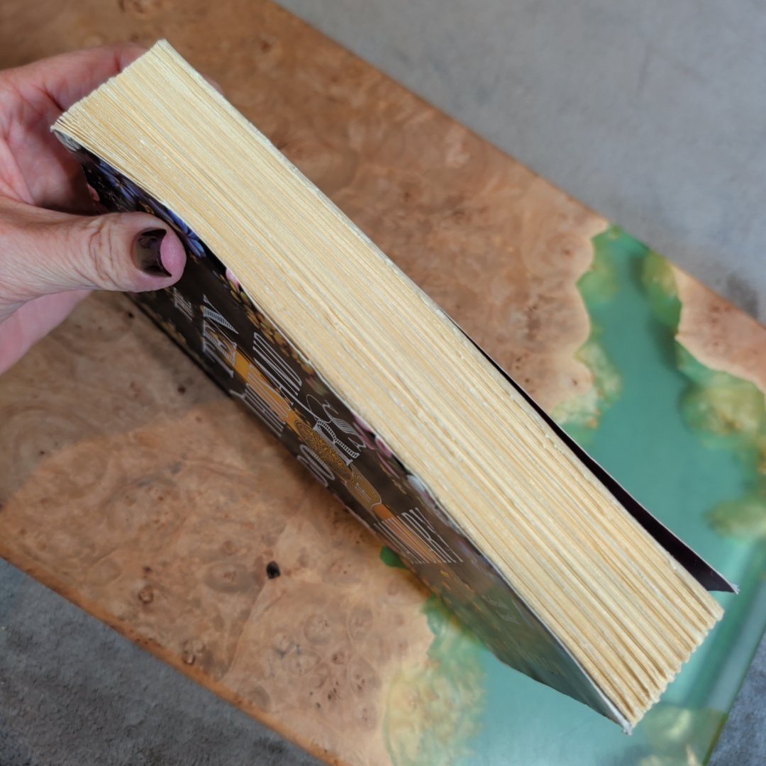 The Ten Thousand Doors of January