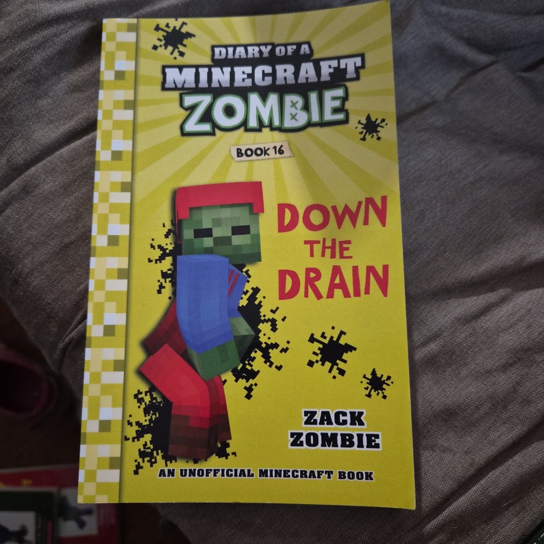 Diary of a Minecraft Zombie Book 16