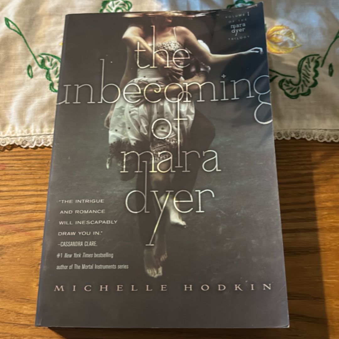 The Unbecoming of Mara Dyer