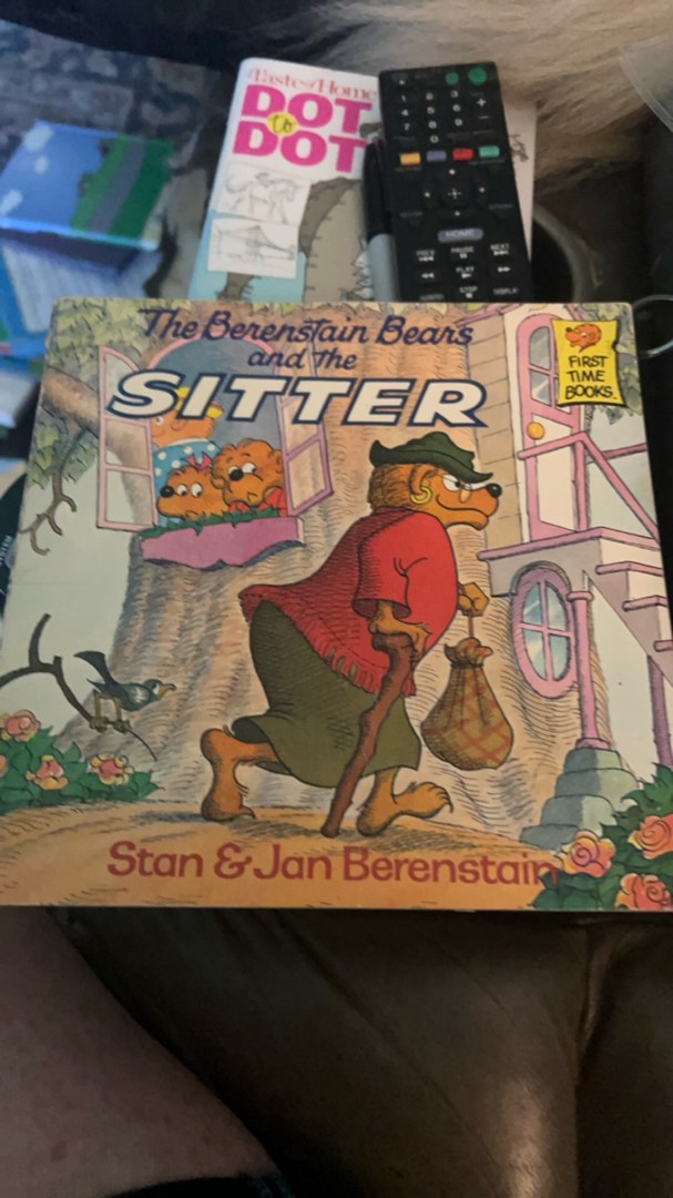 The Berenstain Bears and the Sitter