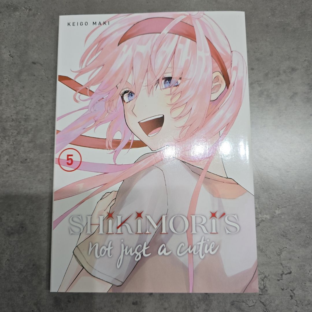 Shikimori's Not Just a Cutie 5