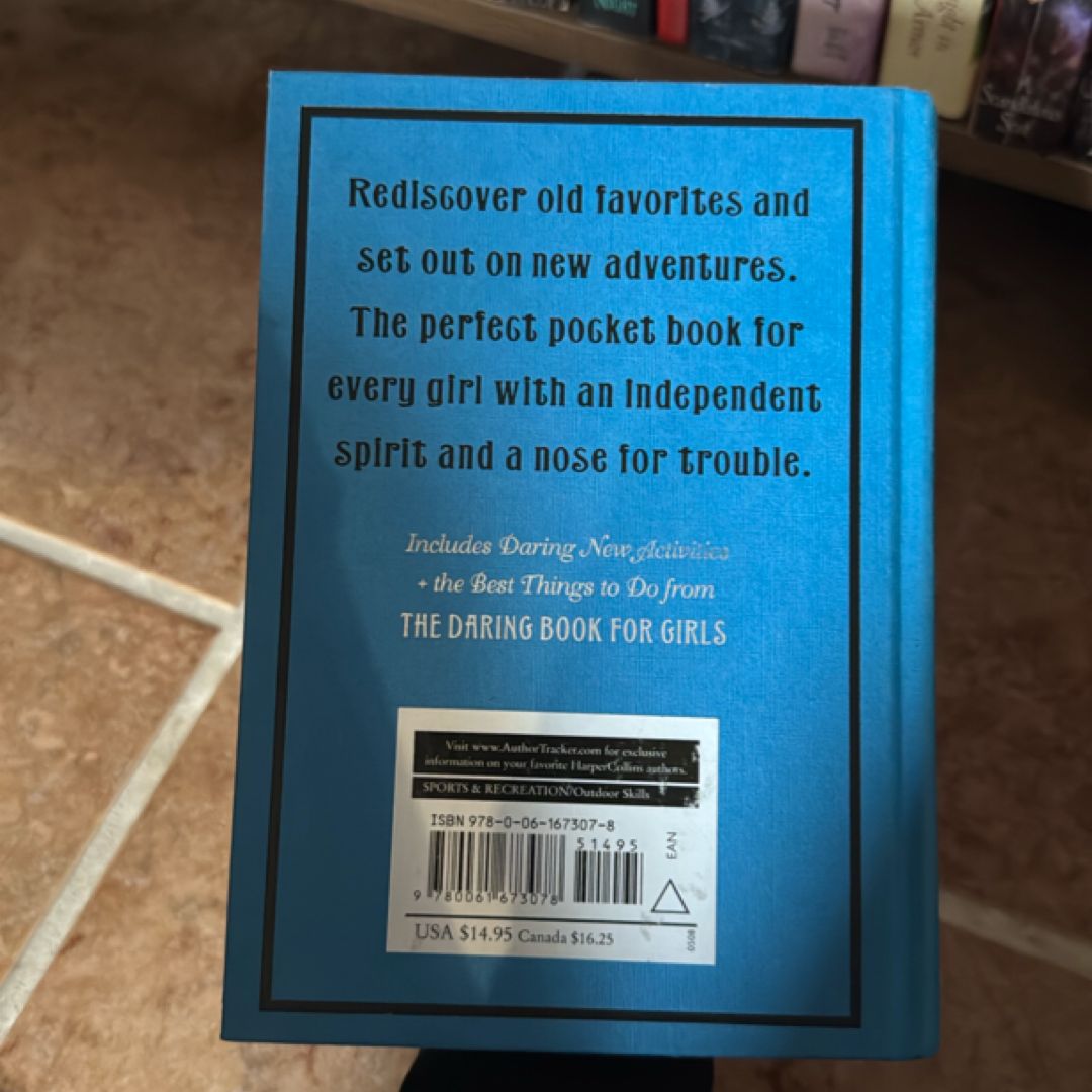 The Pocket Daring Book for Girls: Things to Do
