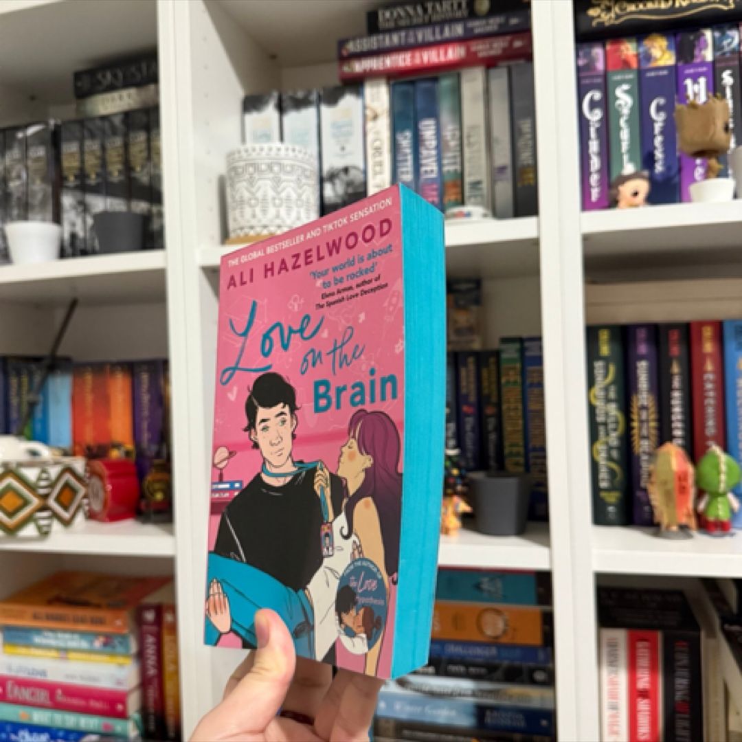 Ali Hazelwood Bestselling 3 Books Set: The Love Hypothesis, Love on the Brain, Loathe to Love You