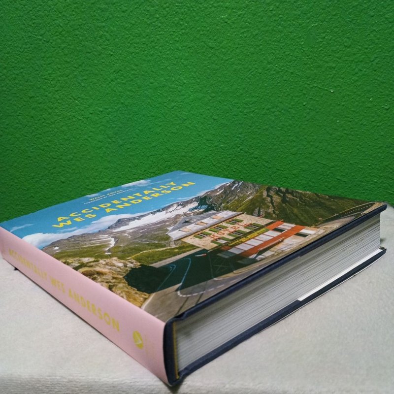 Accidentally Wes Anderson