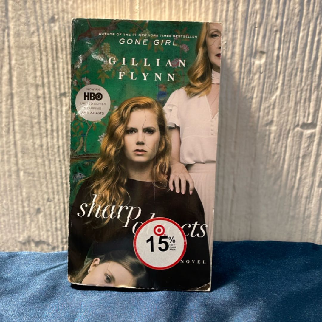 Sharp Objects (Movie Tie-In)