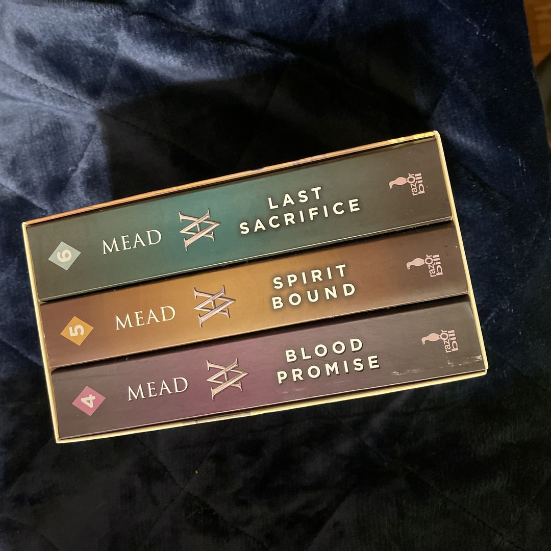 Vampire Academy Box Set 4-6