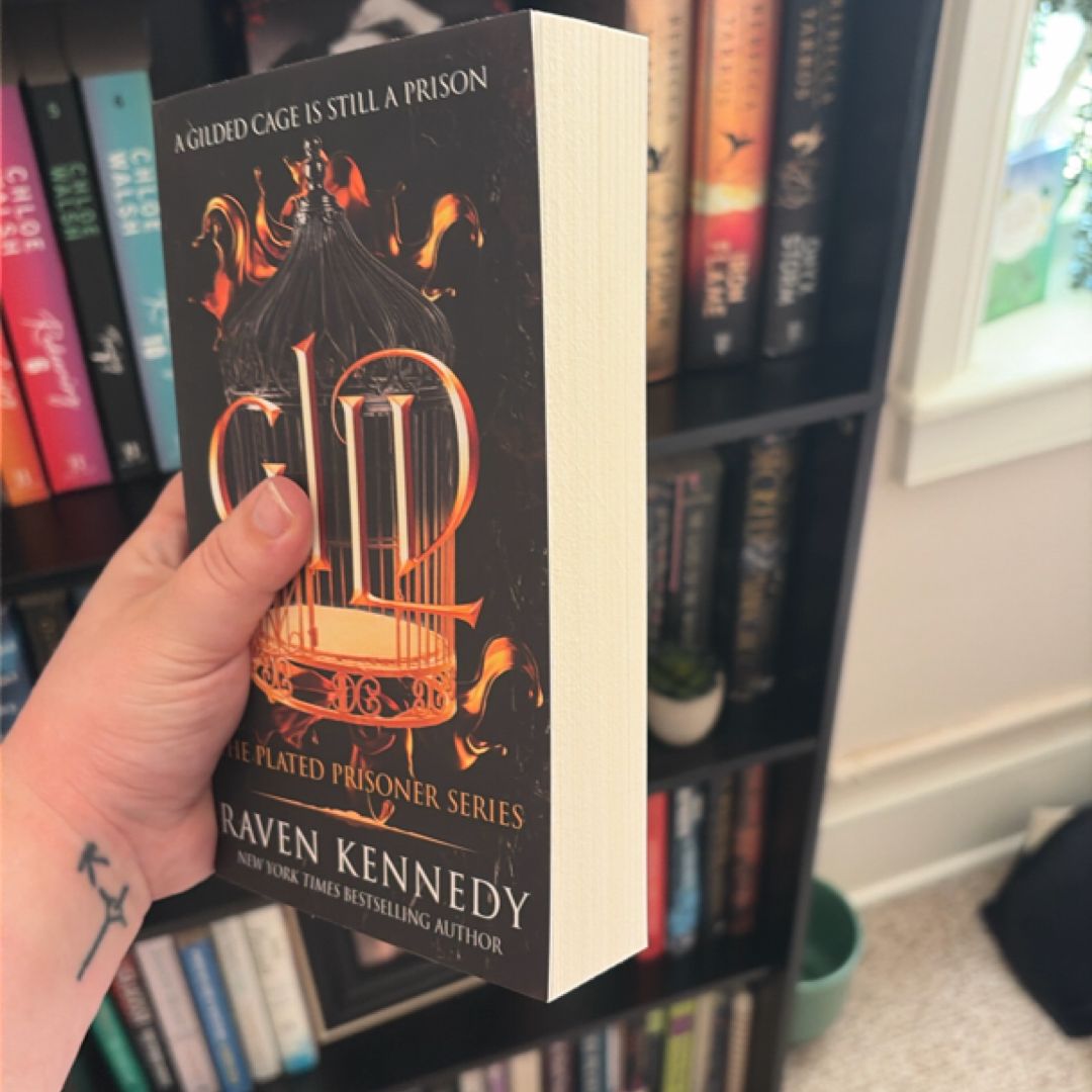 Gild by Raven Kennedy, Paperback | PangoBooks