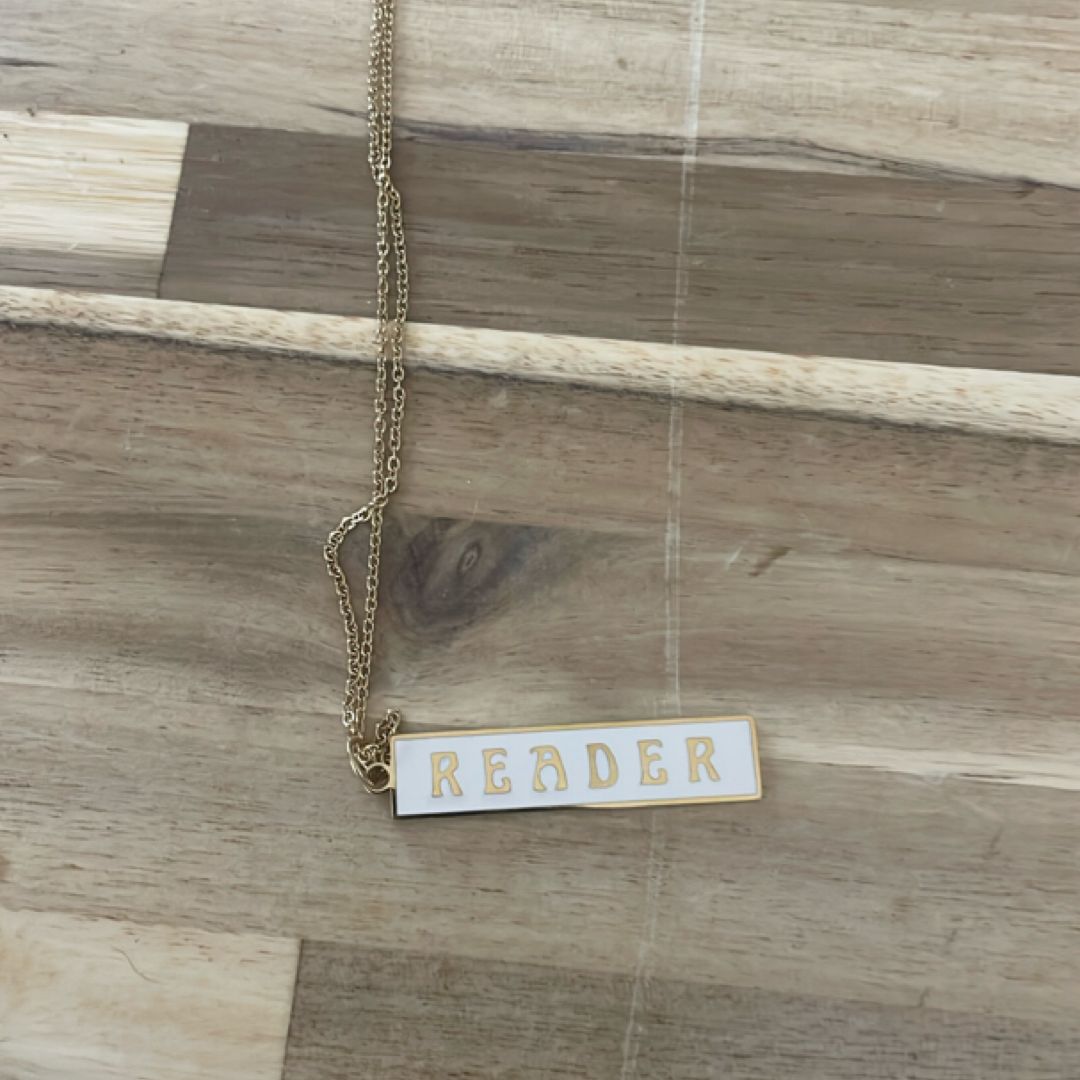 “Reader” necklace