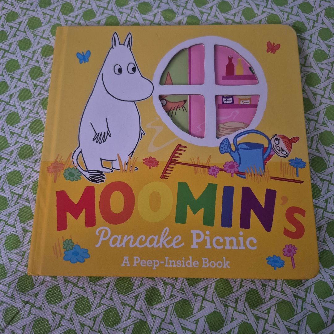 Moomin's Pancake Picnic Peep-Inside