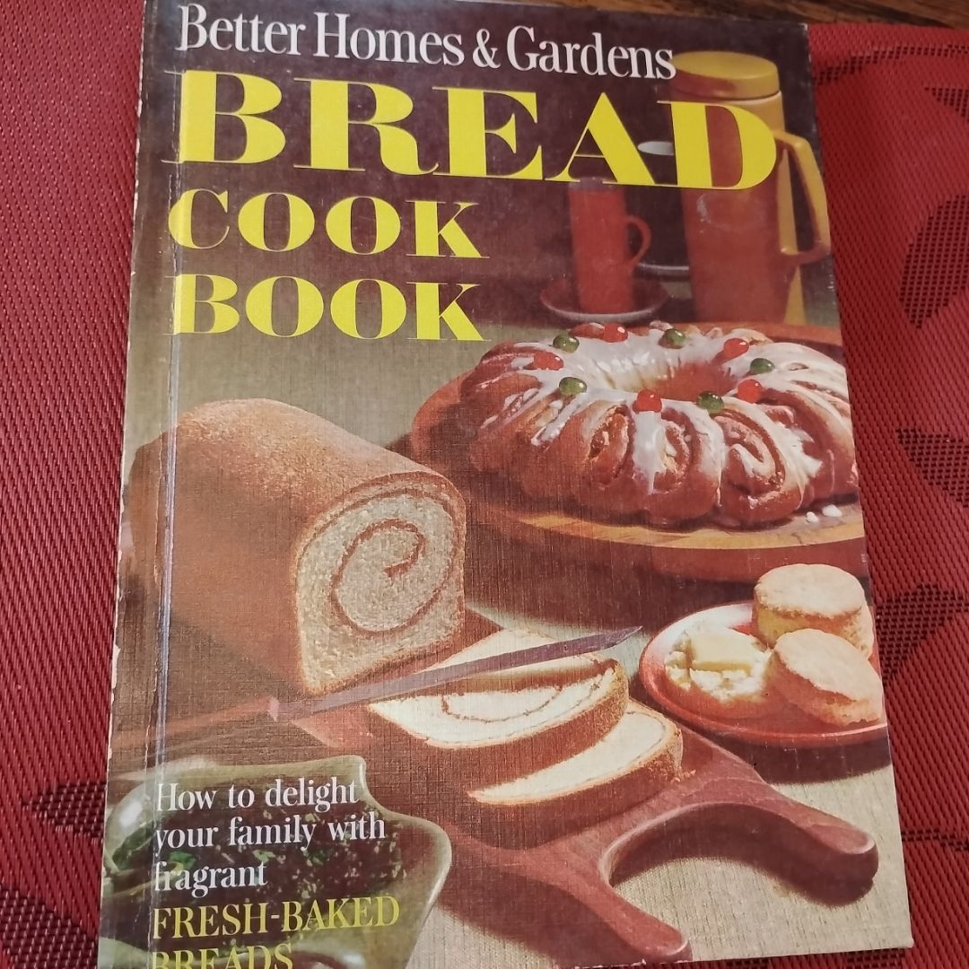 Better Homes & Gardens Bread Cook Book (3rd Edition)