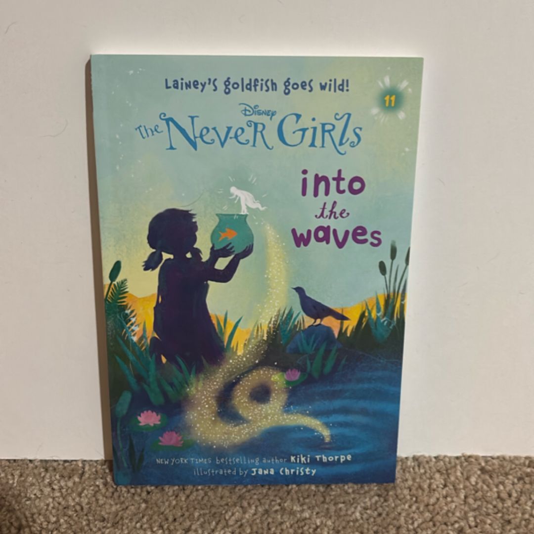 Never Girls #11: into the Waves (Disney: the Never Girls)