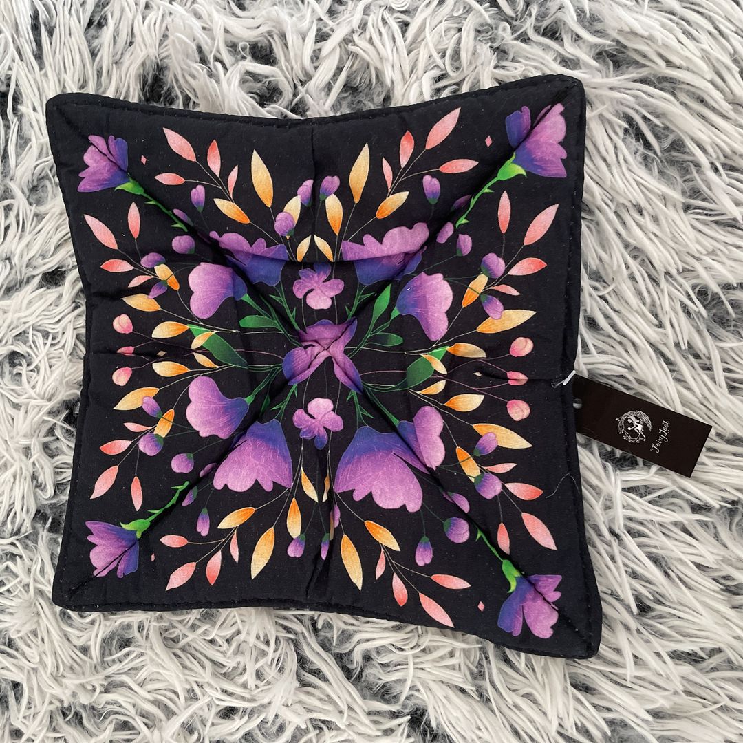 Fairyloot Violet Made of Thorns Bowl Cosy