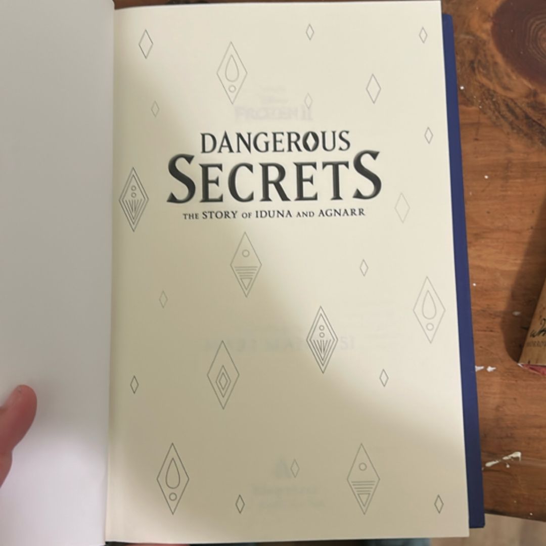 Frozen 2: Dangerous Secrets: the Story of Iduna and Agnarr