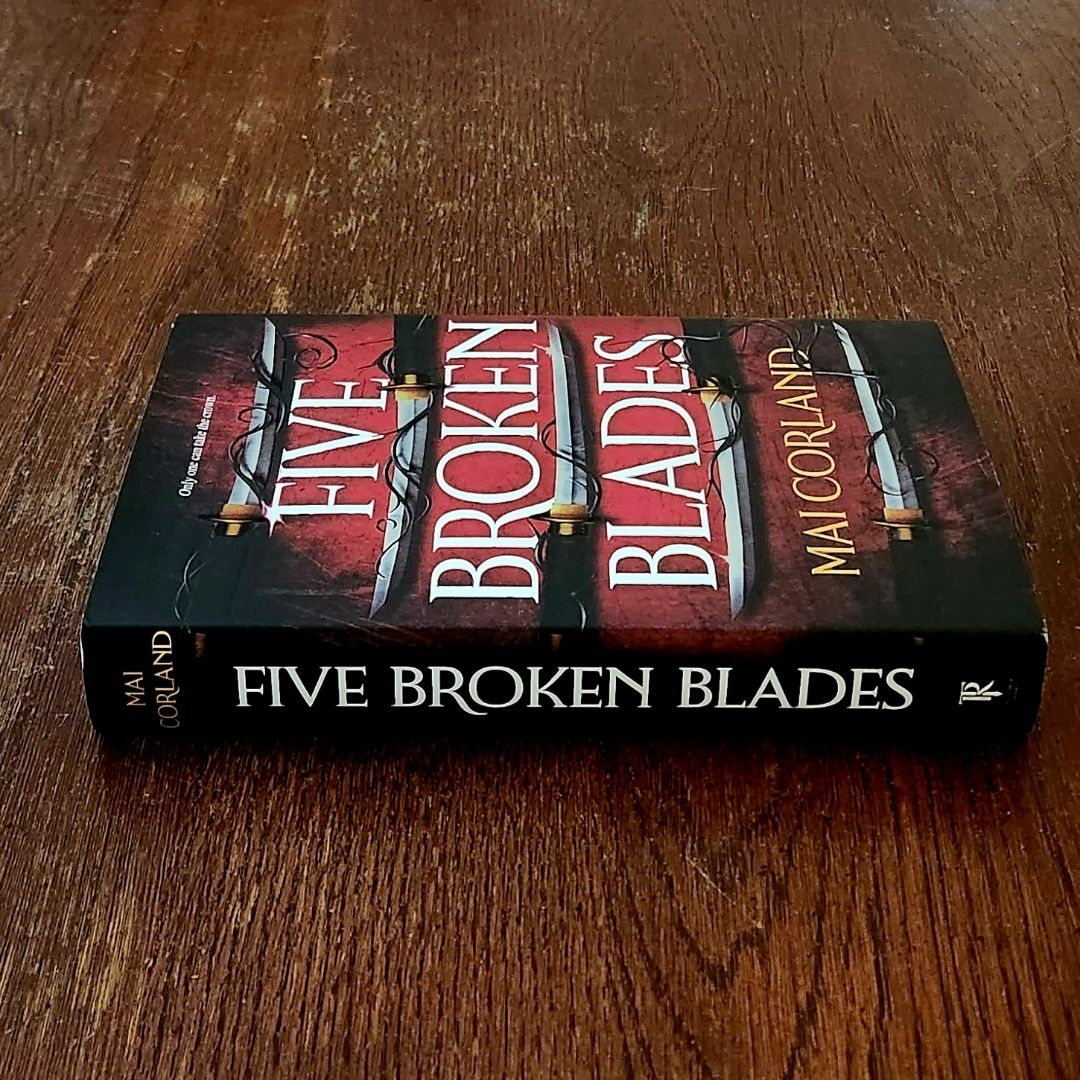 Five Broken Blades (Deluxe Limited Edition)
