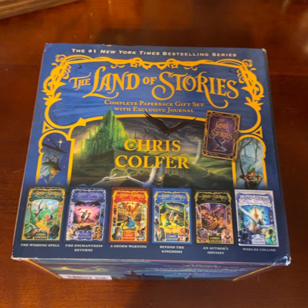 The Land of Stories Complete Paperback Gift Set with Exclusive Journal