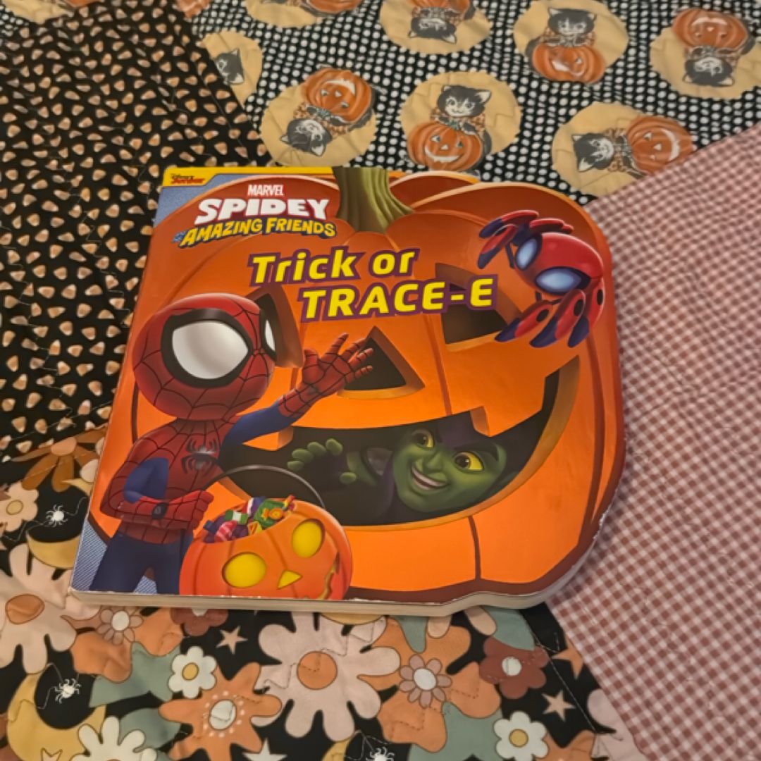 Spidey and His Amazing Friends Trick or TRACE-E