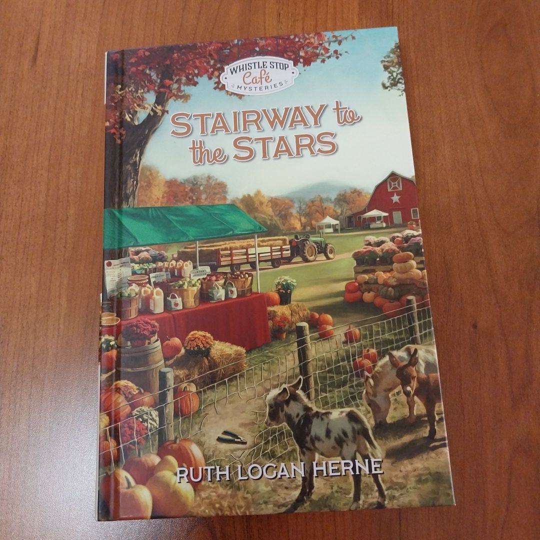 Whistle Stop Café Mysteries #18 Stairway to the Stars