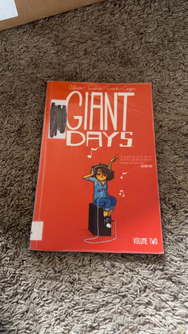 Giant Days Vol. 2