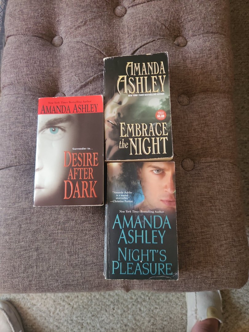 Amanda Ashley Lot of 3 Paranormal Romance Fantasy Paperback Books