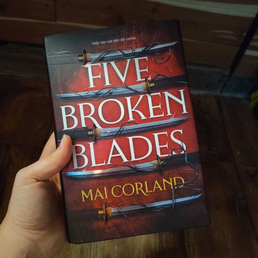 Five Broken Blades (Deluxe Limited Edition)