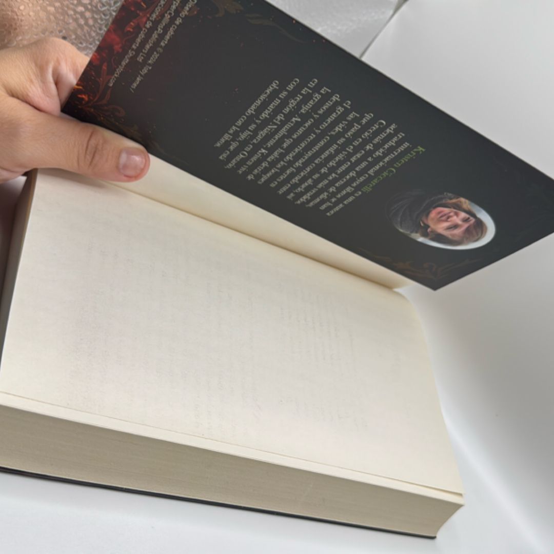 Crimson Moth / Heartless Hunter