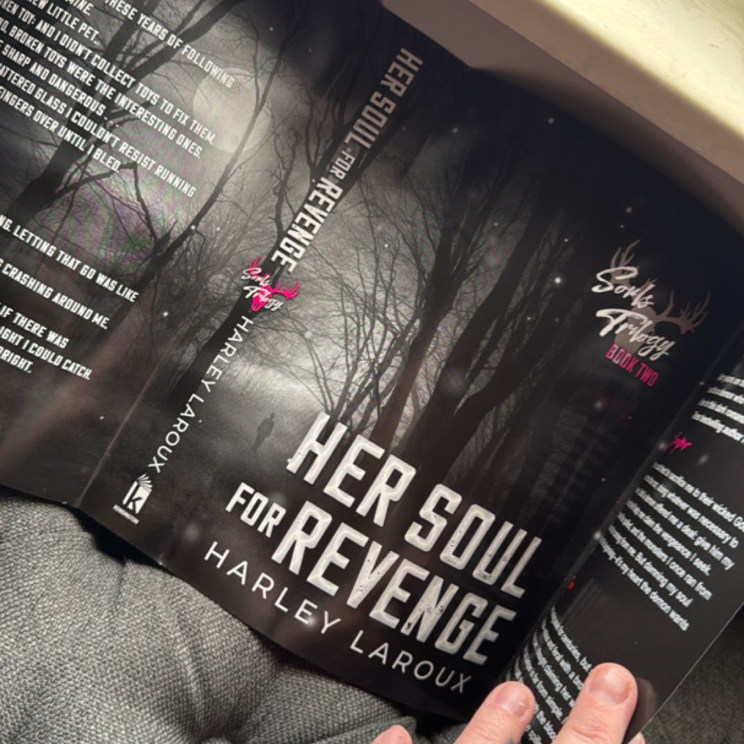 Her Soul for Revenge: Deluxe Limited Edition