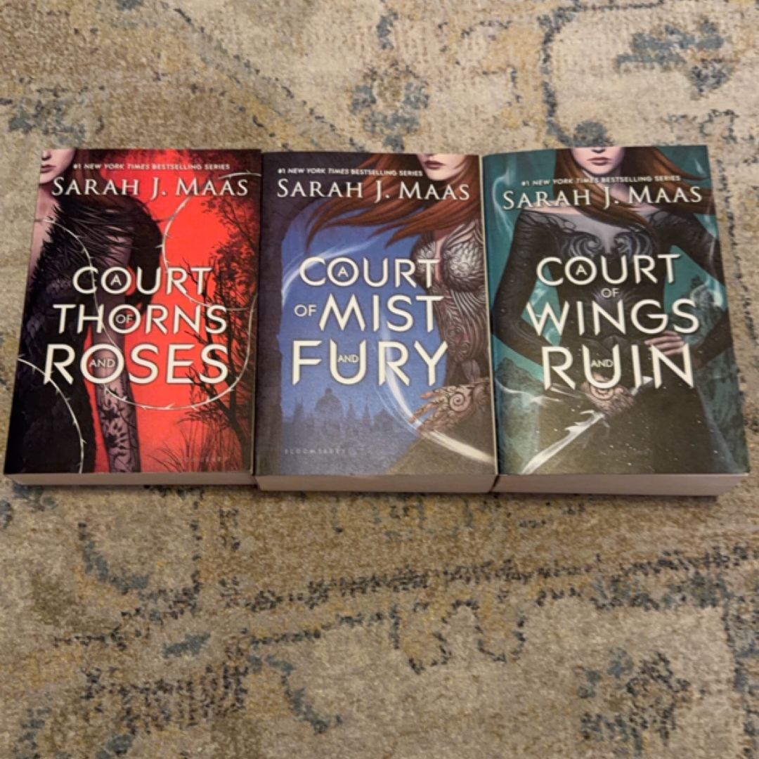 A Court of Thorns and Roses series 