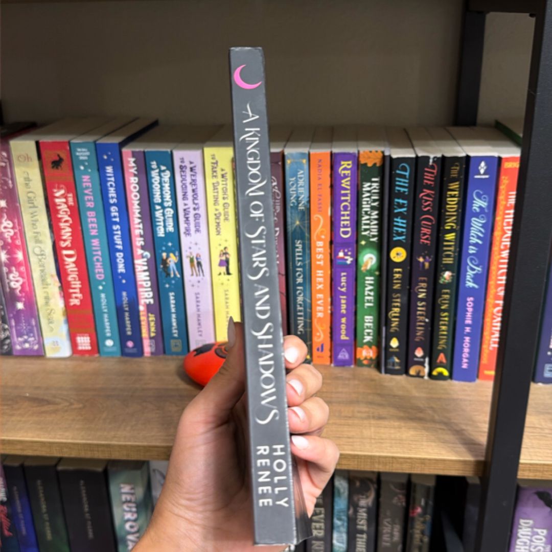 A Kingdom of Stars and Shadows Special Edition