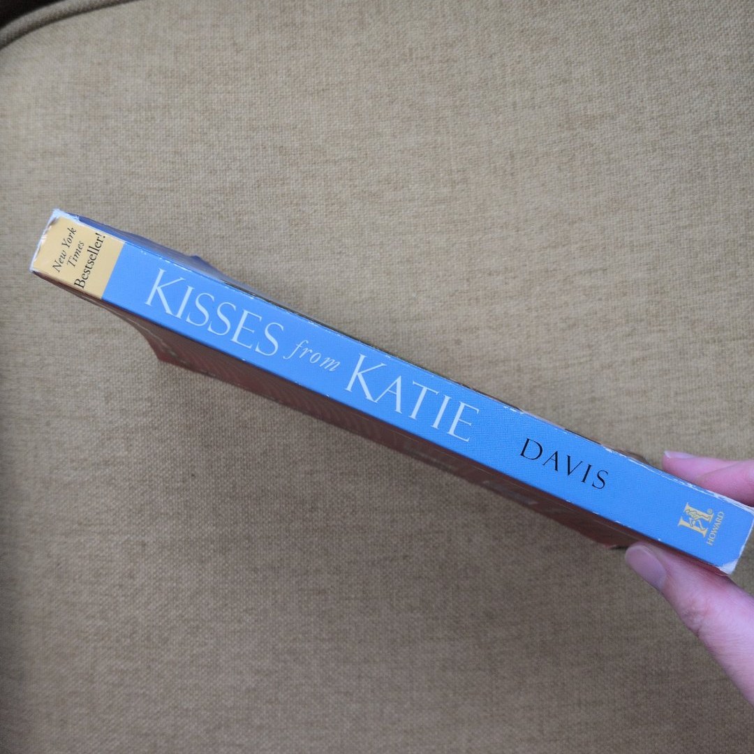 Kisses from Katie