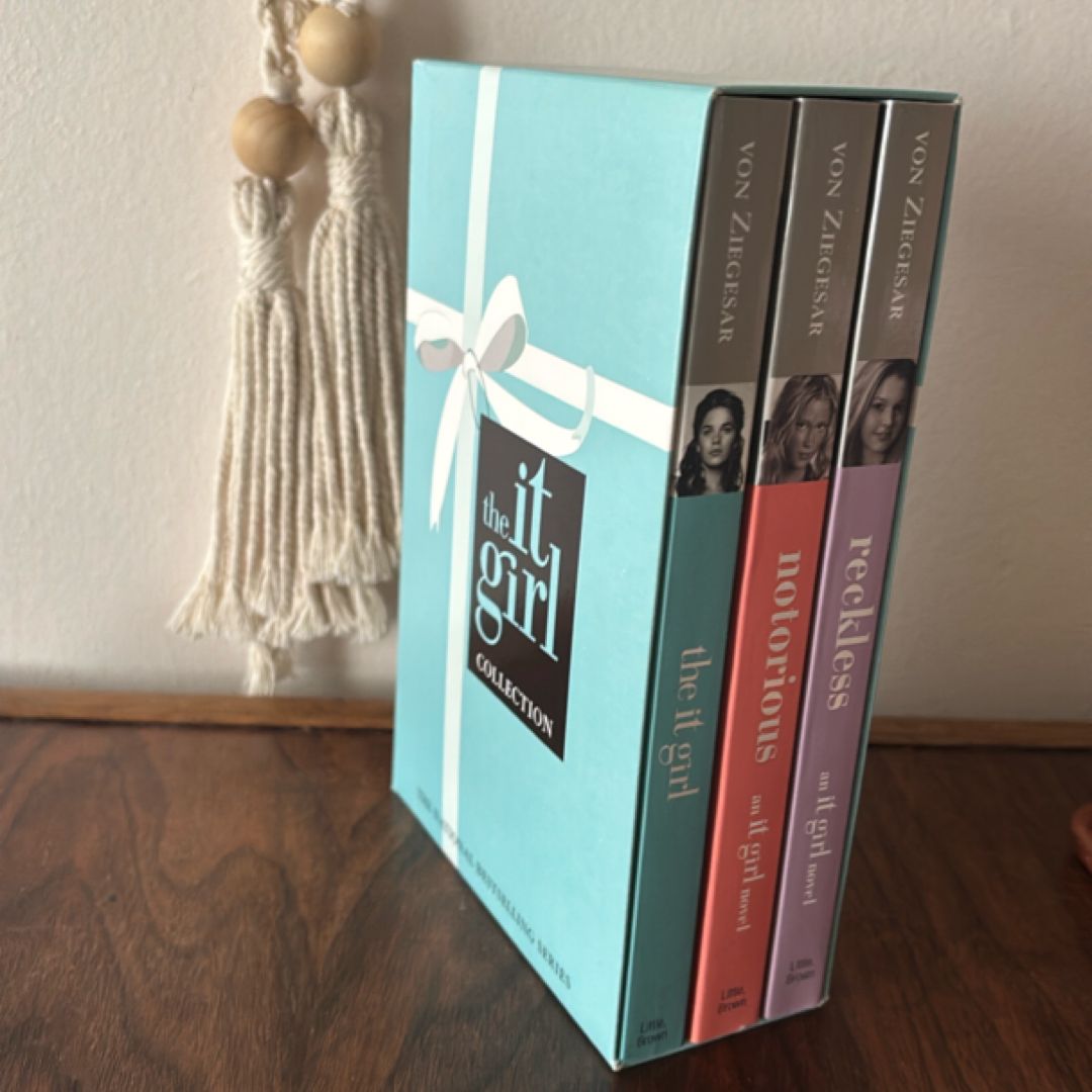 The It Girl Collection