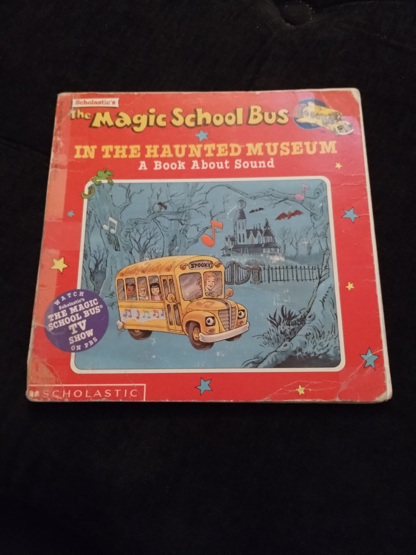 The Magic School Bus in the Haunted Museum