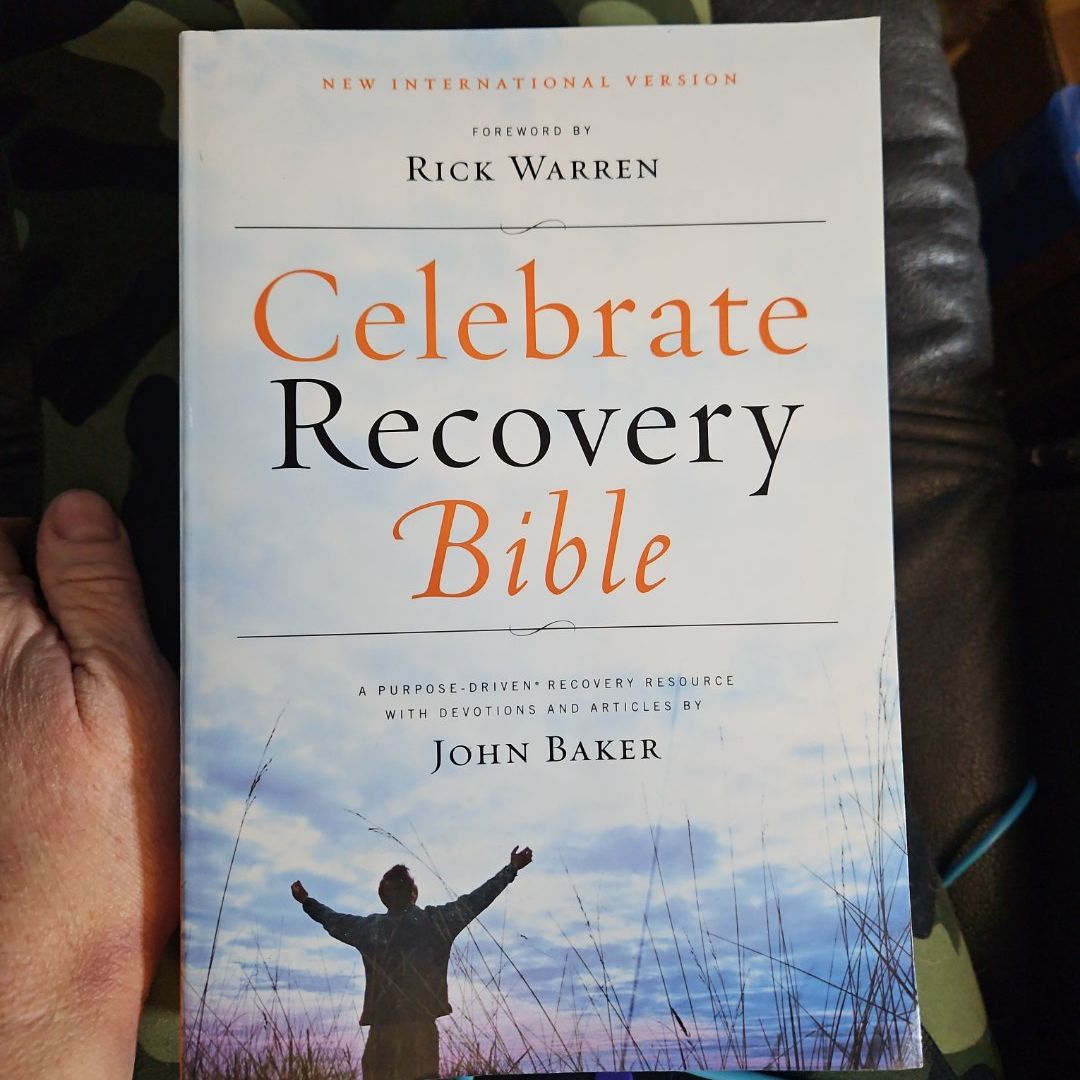 NIV, Celebrate Recovery Study Bible, Paperback