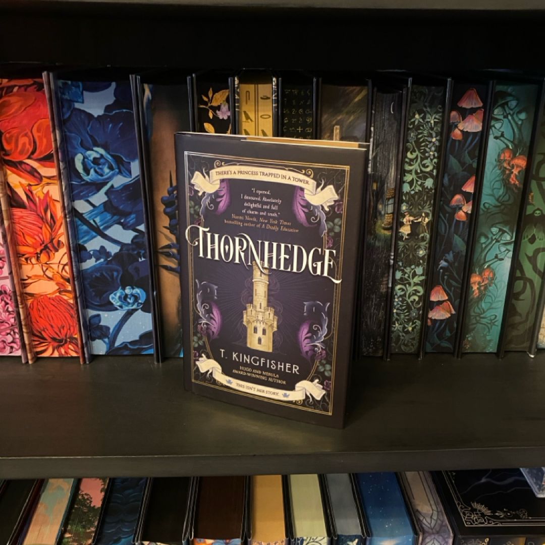 Moonlight Book Box *SIGNED* A Thorn in Every | PangoBooks