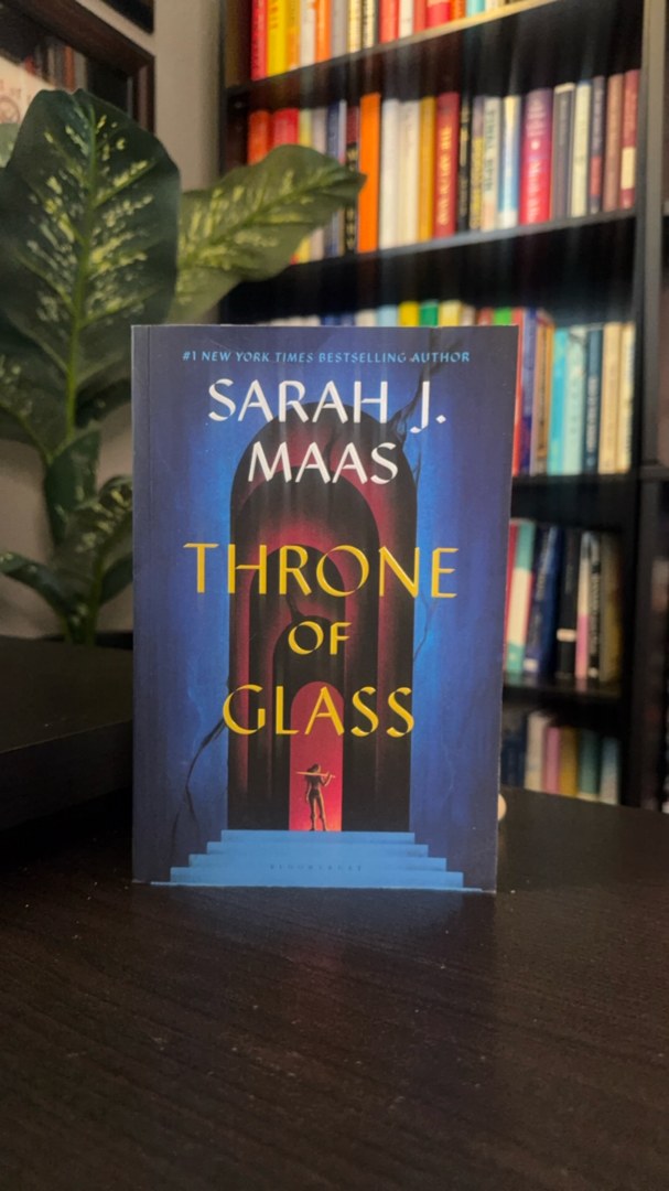 Throne of Glass