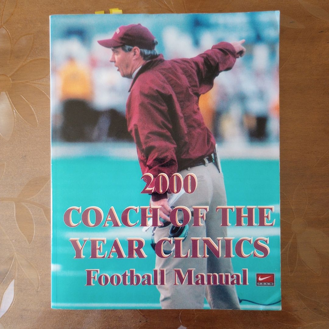 2000 Coach of the Year Clinics Football Manual