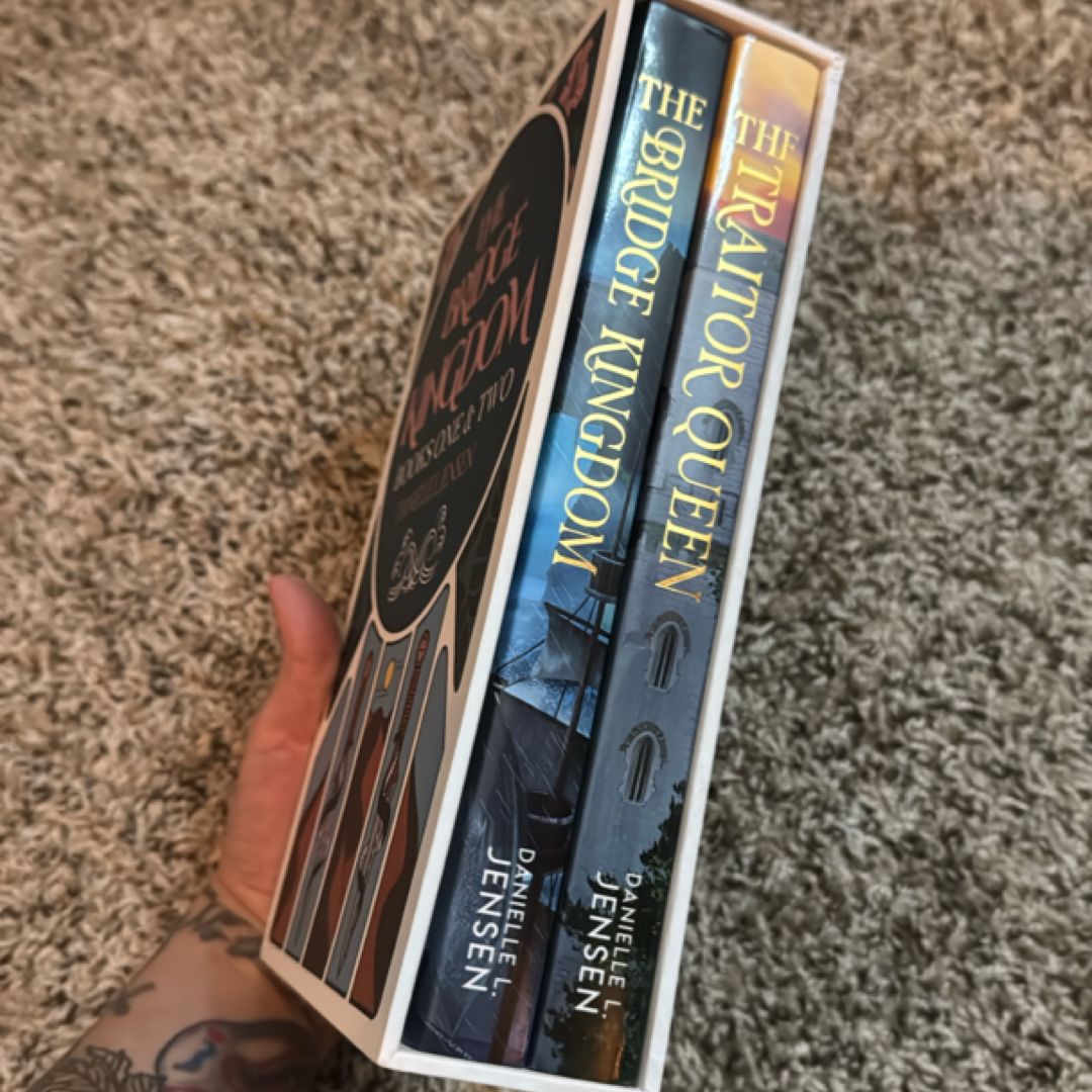 SIGNED The Bridge Kingdom & The Traitor Queen Special Editions