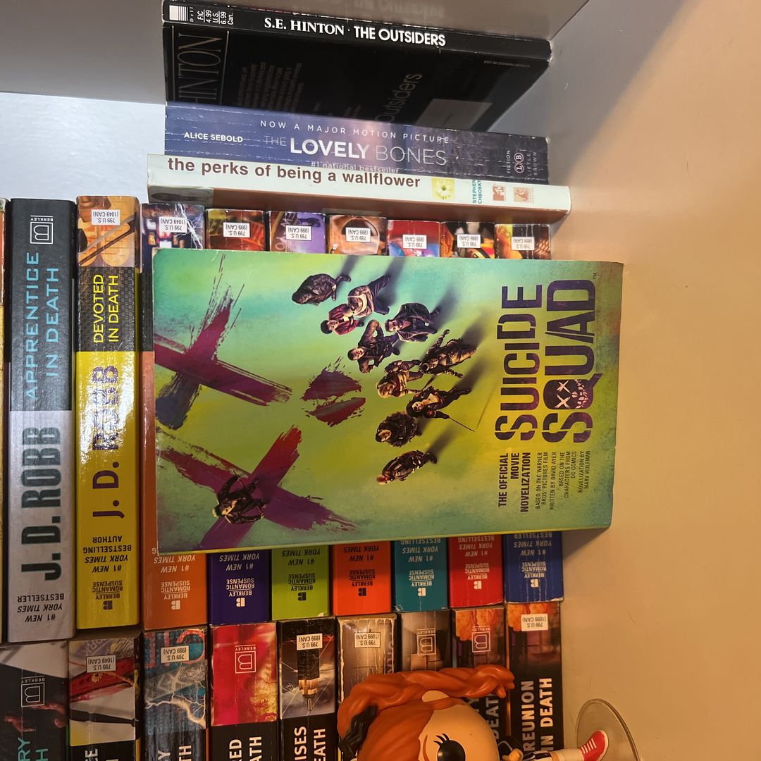 Suicide Squad: the Official Movie Novelization