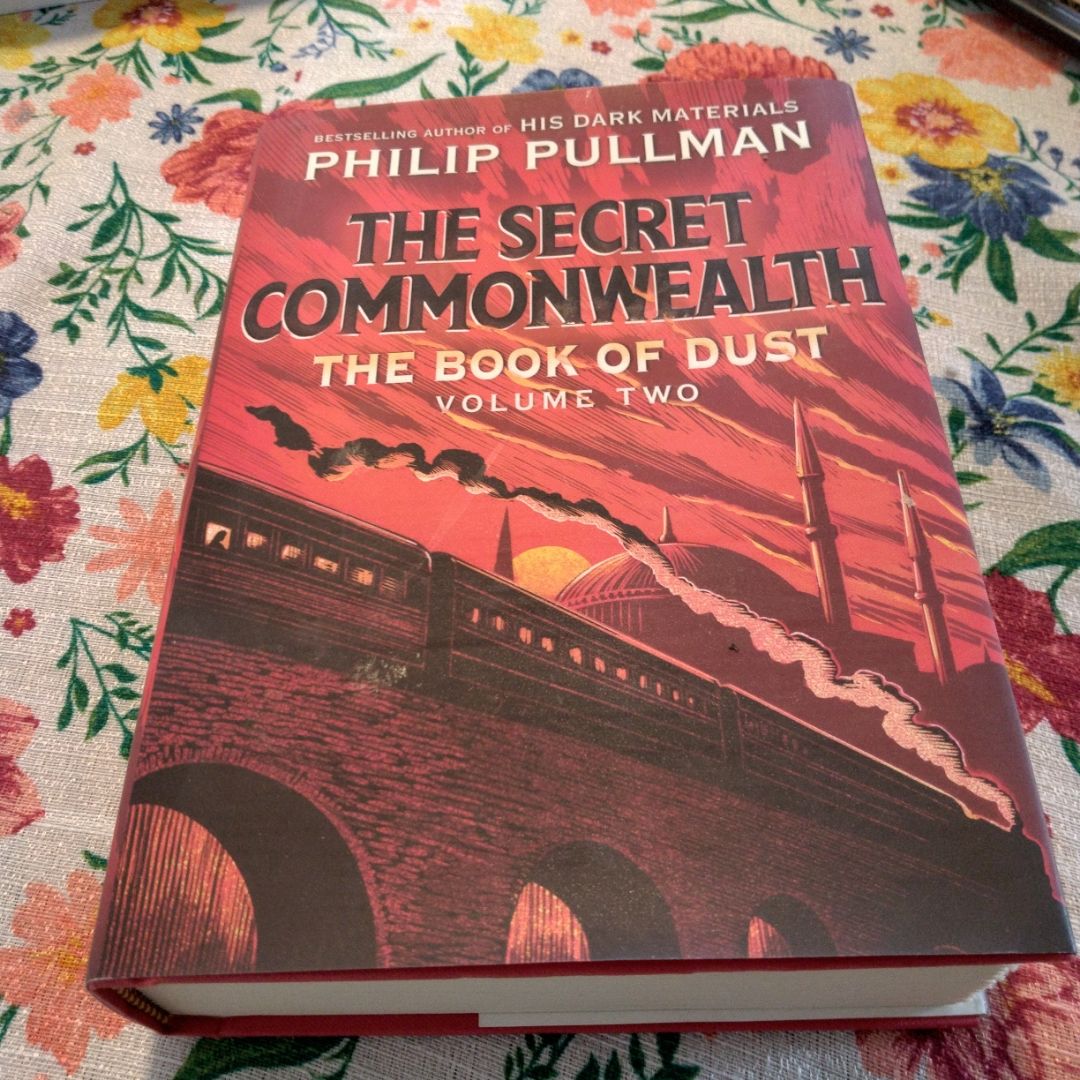 The Book of Dust: the Secret Commonwealth (Book of Dust, Volume 2)