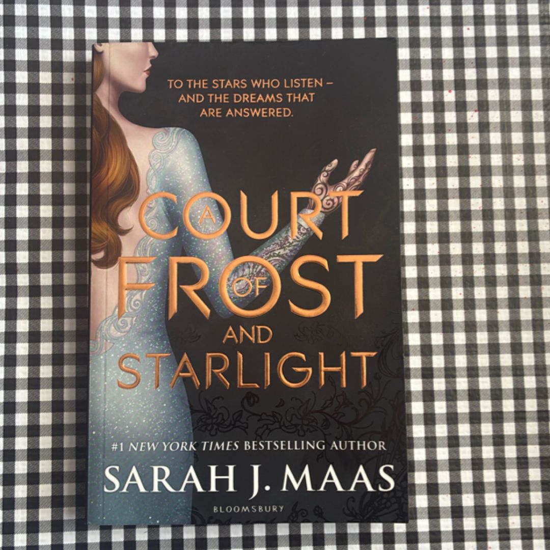 A Court of Frost and Starlight (A Court of Thorns and Roses) [Paperback] [Jan 01, 2018] Sarah J. Maas