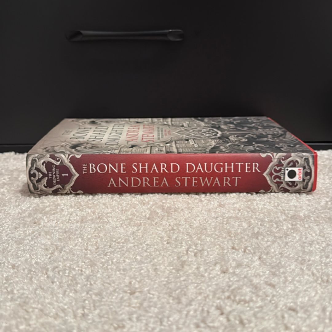 The Bone Shard Daughter