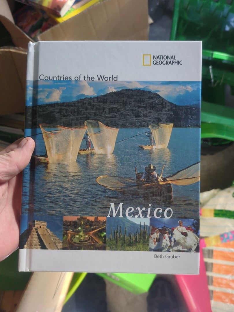 National Geographic Countries of the World: Mexico