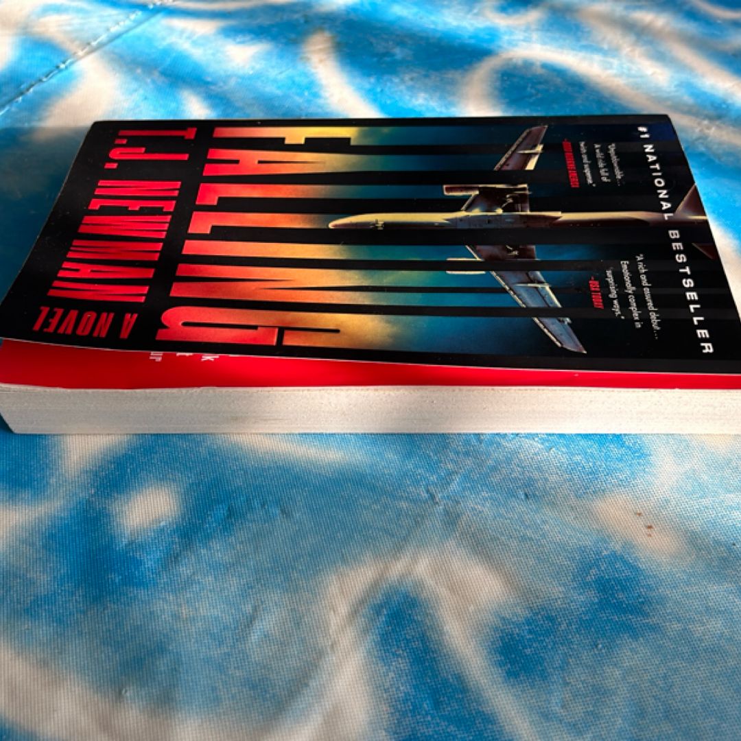 Falling by T. J. Newman, Paperback | Pangobooks