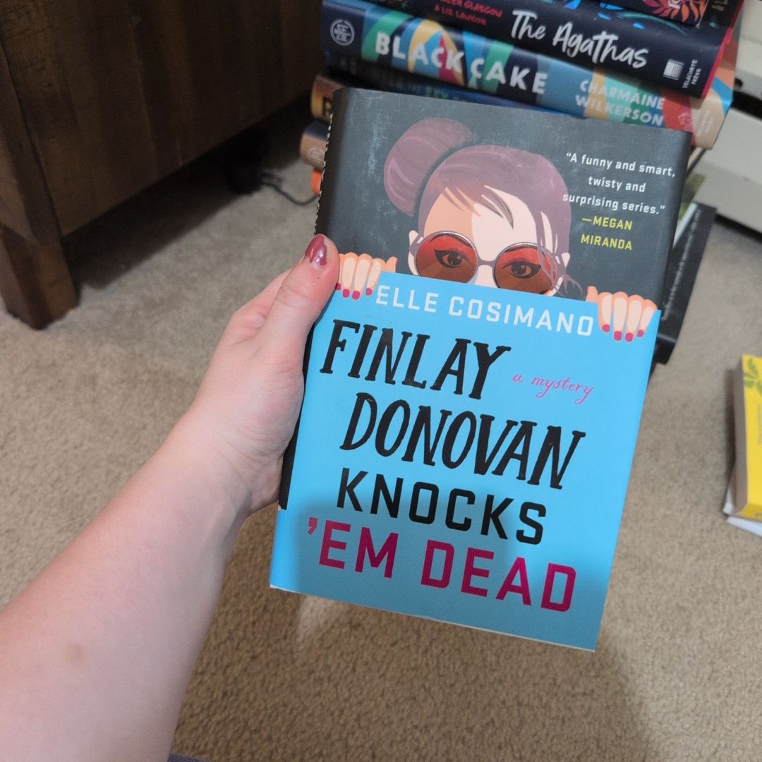 Finlay Donovan Knocks 'Em Dead