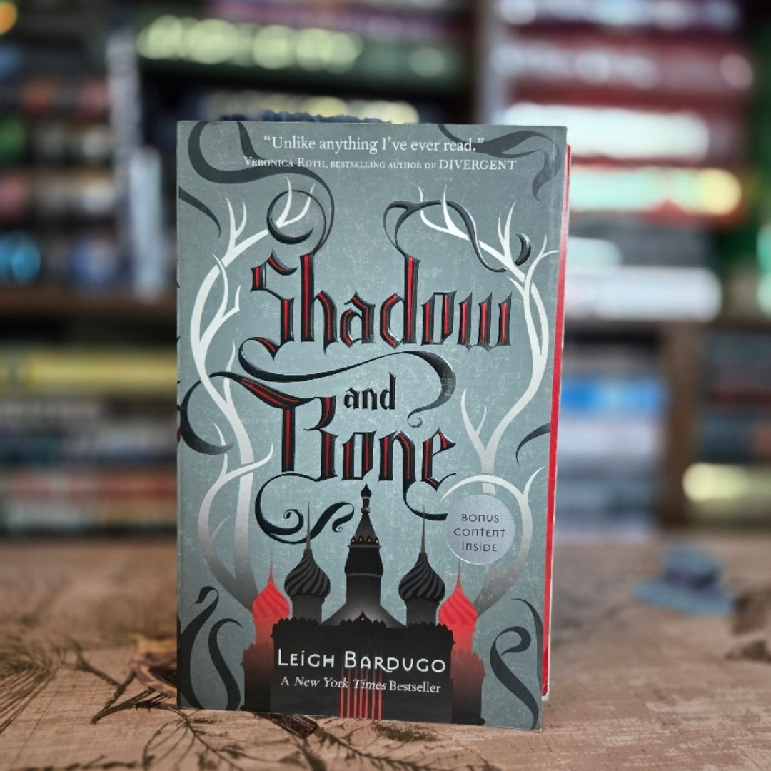 Shadow and Bone *Signed OOP Cover*