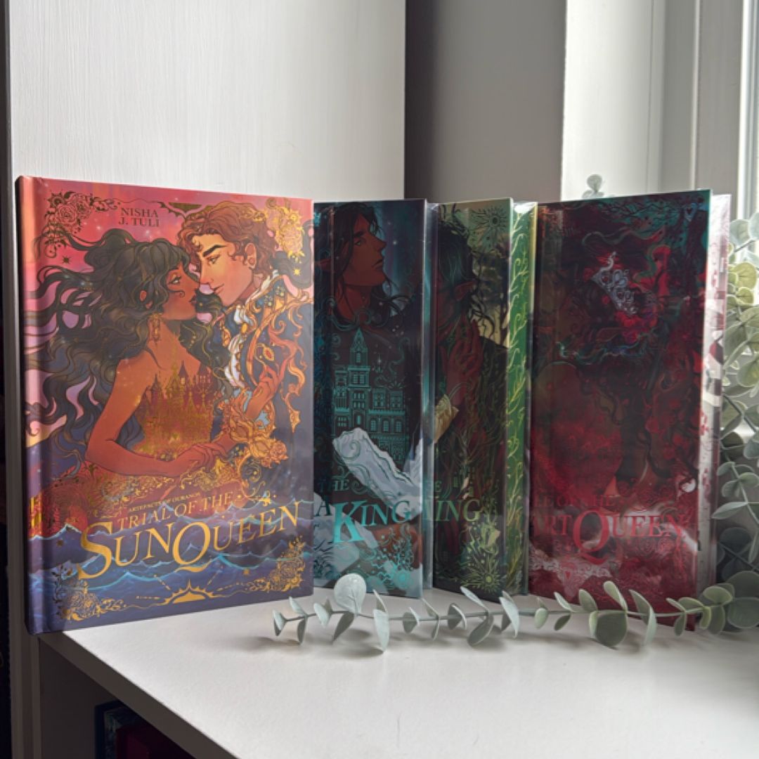 Artefacts of Ouranos *Midnight Whispers Specieal Edition* (Trial of the Sun Queen, Rule of the Aurora King, Fate of the Sun King, Tale of the Heart Queen)